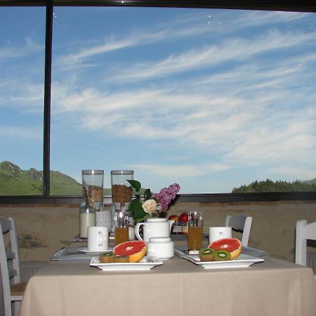 Bed and Breakfast Domaine Des Massols Marsat Exterior foto