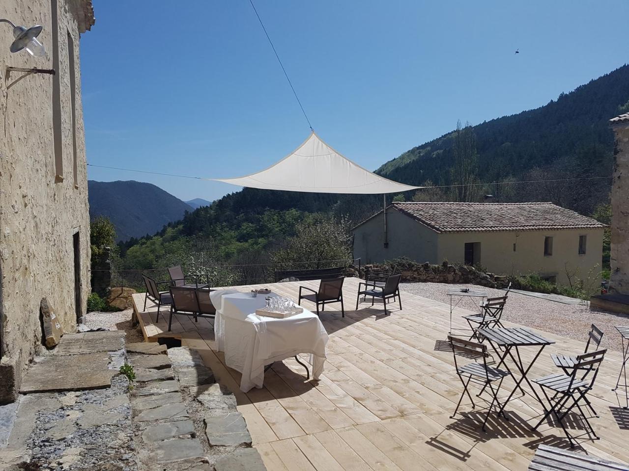 Bed and Breakfast Domaine Des Massols Marsat Exterior foto